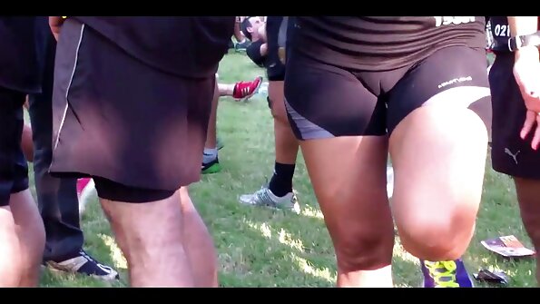 Svaigi sejas cālis Alaina Dawson sasita ar savu lielo slapju penis