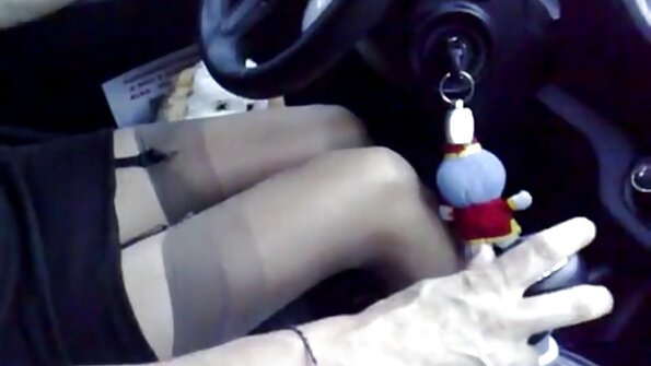 Foxy redhead Dani Jensen fucked ar masveida melns penis