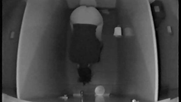 Hardcore uz jogas paklājiņa ar saldo rudmate